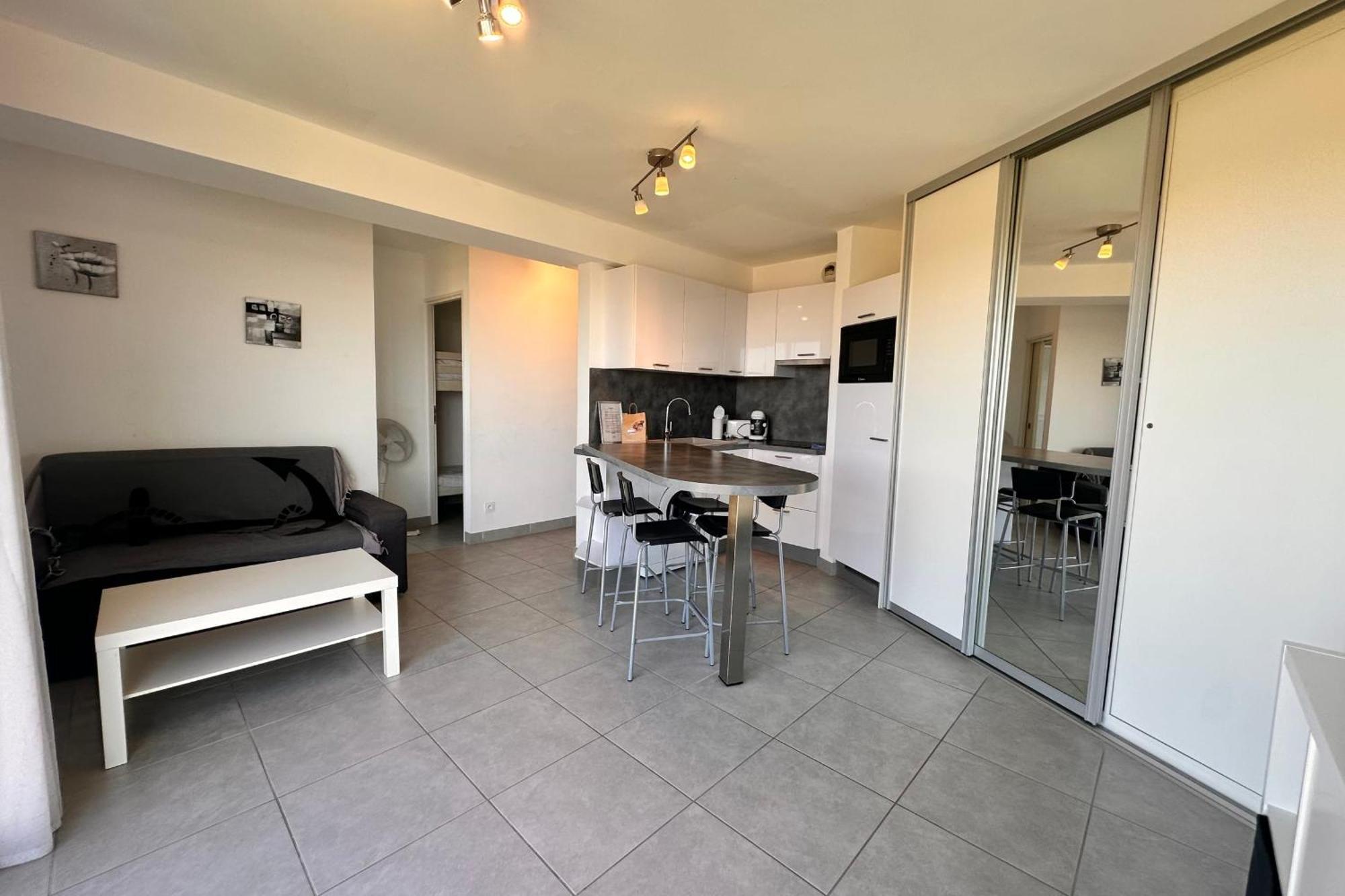Les Pieds Dans Le Sable Appartement Vue Mer 1 Chambre 1 Cabine Le Grau-du-Roi Exteriör bild